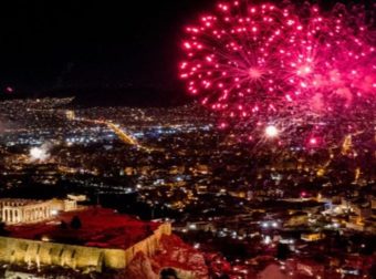 Τα άγνωστα πρωτοχρονιάτικα έθιμα της Ελλάδας  –  Η «καλή χέρα» και τα «κλίκια»