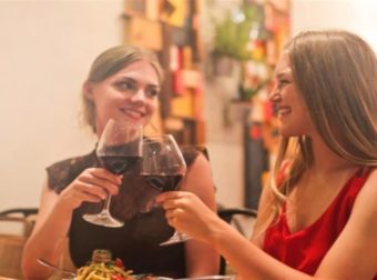 Οι γυναίκες προτιμούν το γλυκό κρασί: Μύθος ή πραγματικότητα;
