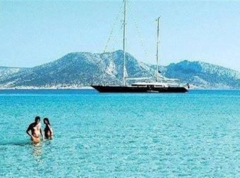 Θα άφηνες την Αθήνα για να ζήσεις για πάντα σε ένα νησί;