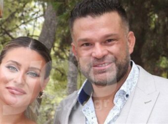 Έλαμπε η Βαλεντίνη με την νεραϊδένια τουαλέτα της δίπλα στον Κώστα Σόμμερ – Φωτογραφίες από τη βάφτιση του γιου τους