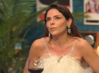 «Ακόμα και τώρα κόμπιασα που το είπα» – Συγκινήθηκε στον αέρα του Open η Έλενα Γαλύφα για τον πατέρα της
