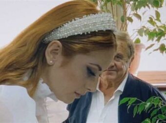 Παντρεύτηκε με μίνι νυφικό – Φωτογραφίες από το γάμο της Τάμτα Μαστοράκη με τον επιχειρηματία σύζυγό της