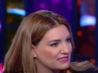 «Δεν ξέρω αν θέλουμε…» – Η Ελίνα Παπίλα «σπάει» τη σιωπή της για τις σχέσεις της με τον Γιώργο Καρτελιά