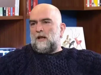 Μπάμπης Στόκας – «Η συνεργασία με τον Σάκη Ρουβά ήταν ένα λάθος για πολλούς λόγους»
