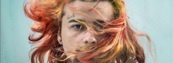 Sin Boy: «Συλλυπητήρια ρε μπαγάσα» – Η φωτογραφία που ξεμπρόστιασε τον τράπερ