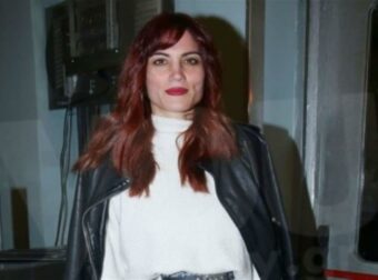 «Φρίκη» – Στιγμές αγωνίας για την Μαίρη Συνατσάκη λίγες ώρες μετά την τραγωδία στα Τέμπη