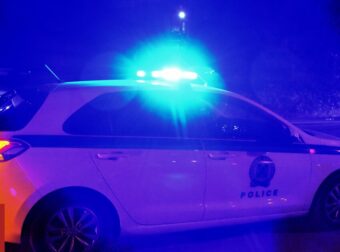Άγιος Δημήτριος: Συμπλοκή ανηλίκων έξω από εμπορικό κέντρο – Εντοπίστηκε σφυρί