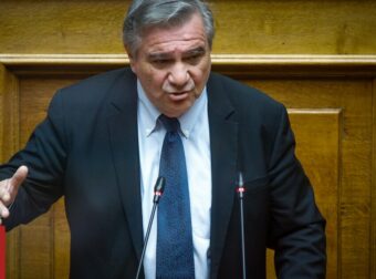 Εκλογές 2023 – Χάρης Καστανίδης: Το «ιστορικό ΠΑΣΟΚ» στην εξέδρα