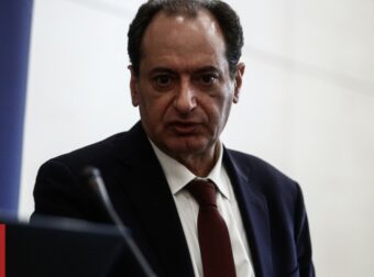 Σπίρτζης: «Η ΝΔ είναι το κόμμα που φυλάκισε τον Κολοκοτρώνη»