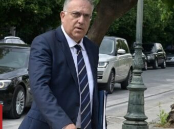 Απάντηση Θεοδωρικάκου σε Ανδρουλάκη για την ψήφο των αποδήμων
