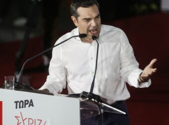 Αλέξης Τσίπρας: Έριξαν στην αρένα ευαίσθητα εθνικά θέματα