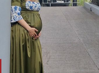 Ελληνίδα τραγουδίστρια είναι έγκυος-Οι φωτό με φουσκωμένη κοιλιά
