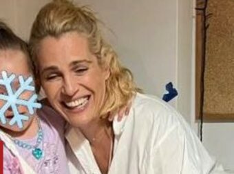 Τζένη Μπότση: Η Αλίκη φτιάχνει μόνη της μπάρες δημητριακών