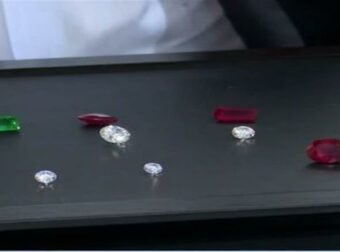 “Ανοίξαμε” το σεντούκι της της τέως βασιλικής οικογένειας – Πόσο στοιχίζουν τα κοσμήματα τους;