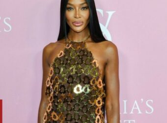 Η Naomi Campbell με τεράστιο διαμαντένιο δαχτυλίδι και όλοι μιλούν για αρραβώνα