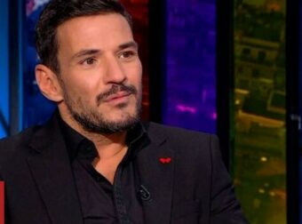 Κώστας Τσουρός: «Έχει τύχει να εκφωνήσω τη δολοφονία της θείας μου χωρίς να το ξέρω»
