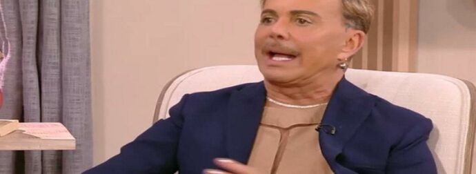 Λάκης Γαβαλάς – «Κριτική επιτροπή θα έβαζα τρεις παλιές μοδίστρες και έναν ενδυματολόγο»