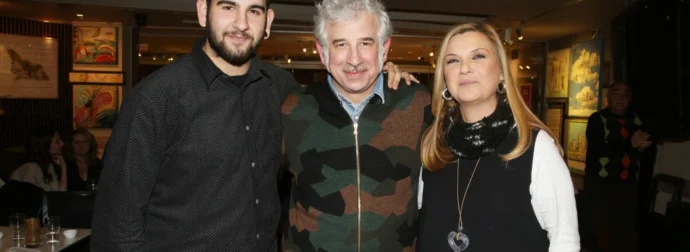 Τα αλλάζει όλα ο Πέτρος Φιλιππίδης, στο πλευρό του η Ελπίδα Νίνου