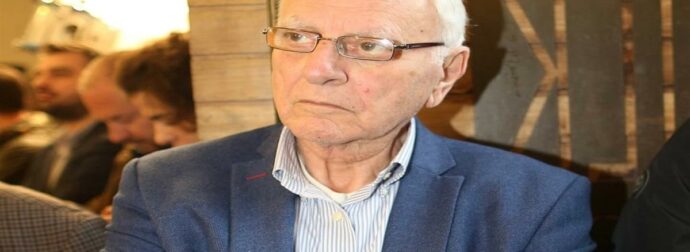 Κώστας Χαρδαβέλλας για την τεκνοθεσiα: «Το παıδί χρεıάζεται και τη μάνα και τον πατέρα»