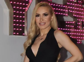 Νάιρα Αλεξοπούλου – «Μου πρόσφερε 20.000 ευρώ για να πάω ένα βράδυ μαζί του»