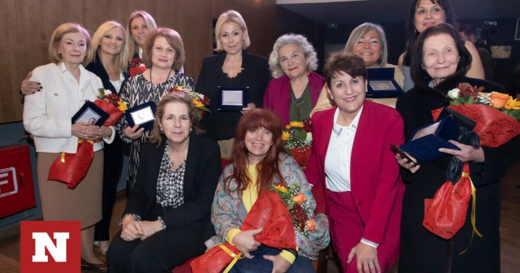 Λάμψη και συγκίνηση στα Βραβεία «Καλλιρρόη» – Ποιες επώνυμες γυναίκες τιμήθηκαν
